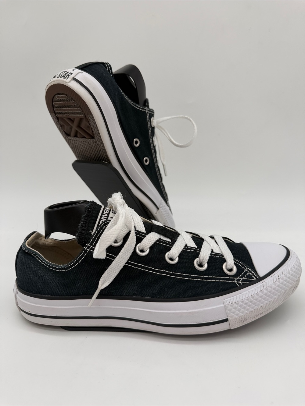 Converse Chuck Taylor All Star Black Unisex Womens Size 6 / Mens Size 4 Low Rise - Picture 5 of 16